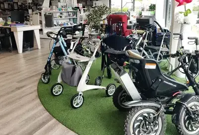 location de fauteuils roulants Lorient-4